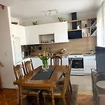 Milka Apartament Jelsa (Hvar)